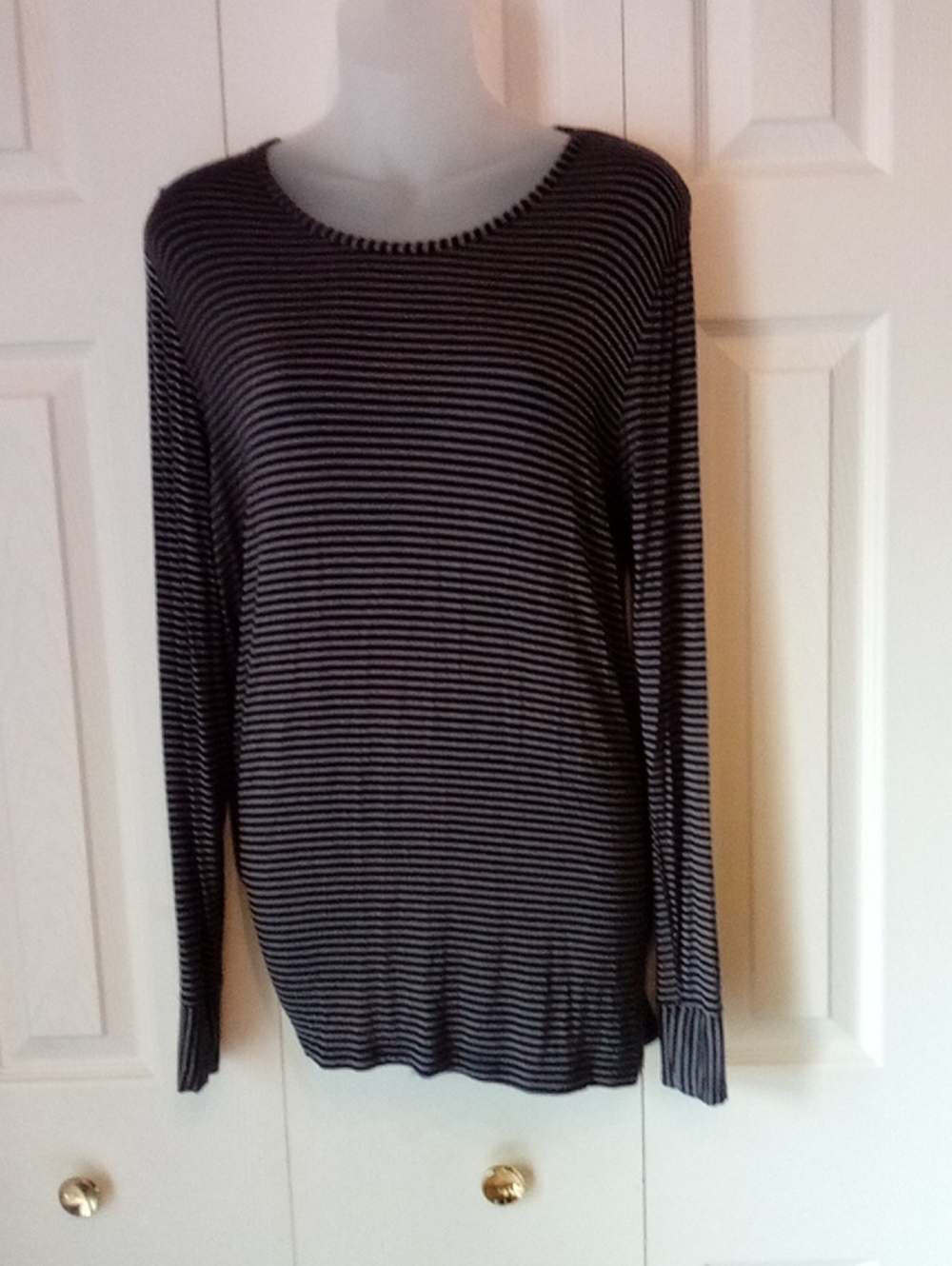 Wink, Crew Neck Gray And Black Striped Long Sleeve T